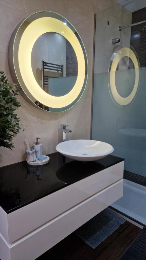 شقة Atico De Lujo Con Jacuzzi Climatizado En Terraza إلتشه المظهر الخارجي الصورة