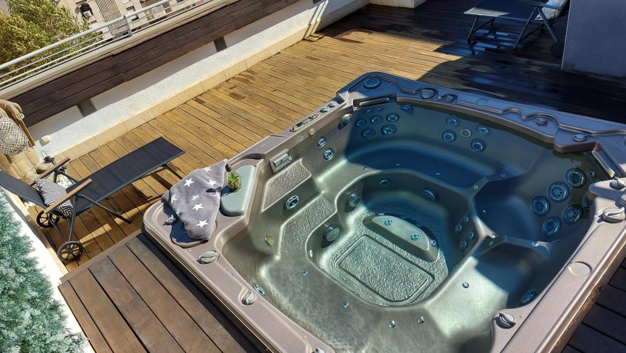 شقة Atico De Lujo Con Jacuzzi Climatizado En Terraza إلتشه المظهر الخارجي الصورة